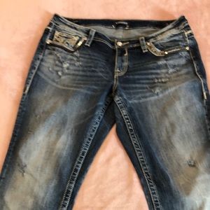 Plus size Vigoss Cuffed Hem Skinny Ankle Jeans. Size 16